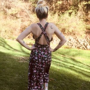 Vintage 90s floral dress.